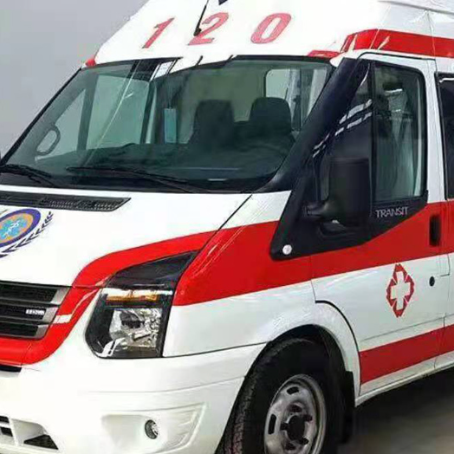 岢岚非急救护送病人转院租赁救护车的优缺点对比